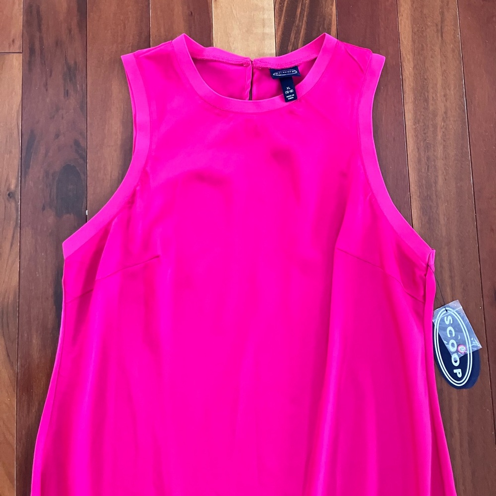 Sleeveless Maxi Dress in Bright Pink - Picture 2 of 7